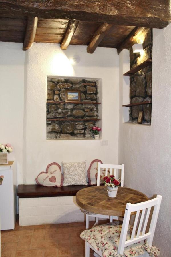 Torre Iolanda Bed and Breakfast Campagnano Di Roma Εξωτερικό φωτογραφία